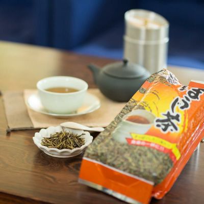 辻峰園（1899年創業）ほうじ茶 200g<br> 日本茶専門店 青木園 ご協力<br> 老舗 / 滋賀県産茶葉使用 / 茎焙じ / リーフティー
