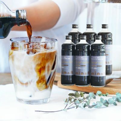 デカフェ オレ ベース （無糖）6本<br>カフェオレの素 1本あたり600ml<br>瓶タイプ 4~5倍希釈<br>砂糖不使用  ソイオレ<br>大容量パック まとめ買いにおすすめ(l)